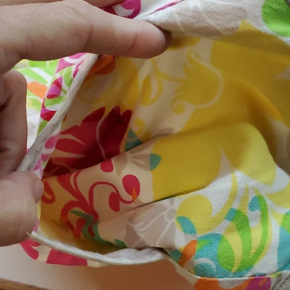 Thirty-one Reversible Crossbody/Hobo - Picture 3 of 7